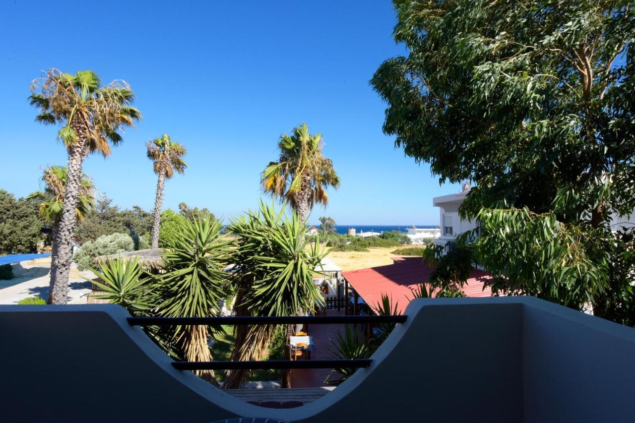 Villa Irilena - 4Bdr Beach House Генади Екстериор снимка